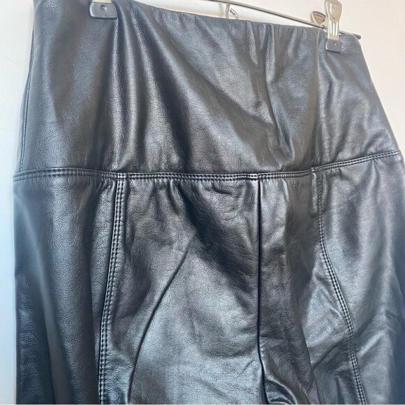 Lysse‎ Faux Leather Moto Legging - Picture 7 of 14